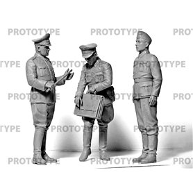 ICM 1:24 WWII GERMAN STAFF PERSONNEL