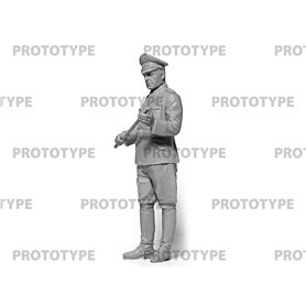 ICM 1:24 WWII GERMAN STAFF PERSONNEL