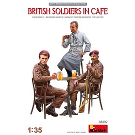 Mini Art 35392 British Soldiers in cafe