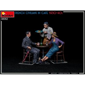 Mini Art 38062 French Civilians in cafe 1930-40's