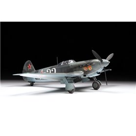 Zvezda 1:48 Yakovlev Yak-9 - SOVIET FIGHTER