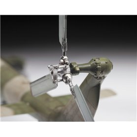 Zvezda 1:48 Mil Mi-8T - SOVIET MULTIPURPOSE HELICOPTER
