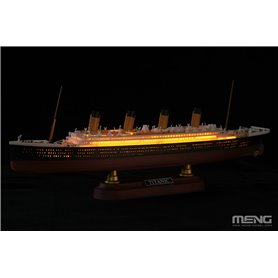 Meng 1:700 RMS Titanic