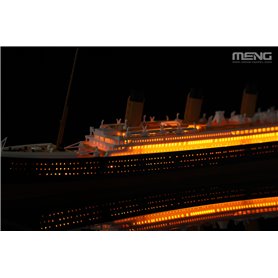 Meng 1:700 RMS Titanic