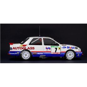 D.Modelkits 1:24 Ford Sierra Cosworth