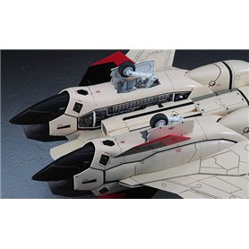 Hasegawa 1:48 YF-19 Macross Plus