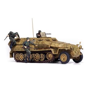 ACADEMY 13540 German Sd.kfz.251 Ausf.C - 1:35