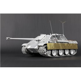 Trumpeter 1:16 Sd.Kfz.173 Jagdpanther - LATE VERSION