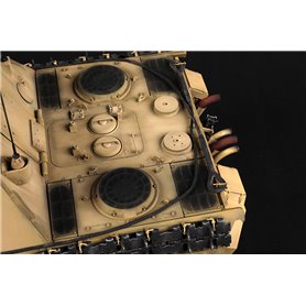 Trumpeter 1:16 Sd.Kfz.173 Jagdpanther - LATE VERSION