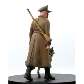 Toro 1:35 Wrzesień 1939 - żołnierz Korpusu Ochrony Pogranicza z psem