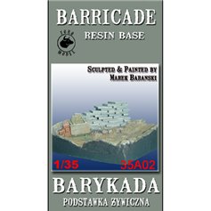Toro 1:35 Barricade - resin base 