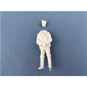 Copper State Models F32-051 RNAS Pilot in Fur Coat