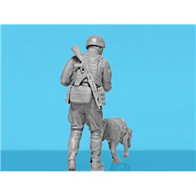 ICM 1:35 SAPPERS OF THE ARMED FORCES OF US - TO BE AHEAD, TO SAVE THE LIFE