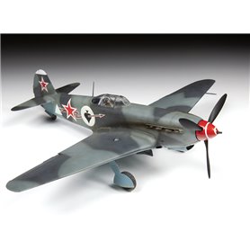 Zvezda 1:48 Yakovlev Yak-9T - SOVIET FIGHTER