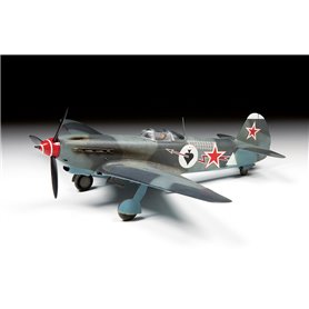 Zvezda 1:48 Yakovlev Yak-9T - SOVIET FIGHTER
