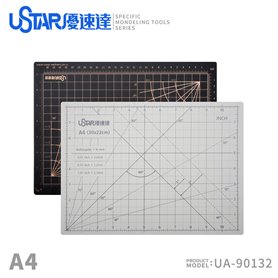U-STAR UA-90132 Cutting Mat (Size A4) (White on the front, black on the back.)