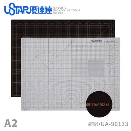 U-STAR UA-90133 Cutting Mat (Size A2) (White on the front, black on the back.)