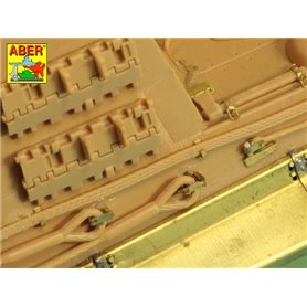 Aber 48 052 Jagdtiger - zestaw podstawowy - (Tamiya)\t