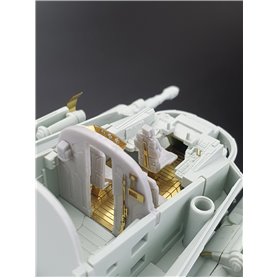 Revell 1/72 The Mandalorian: Razor Crest Platinum Edition