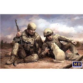MB 1:35 RUSSIAN-UKRAINIAN WAR SERIES - News From Home