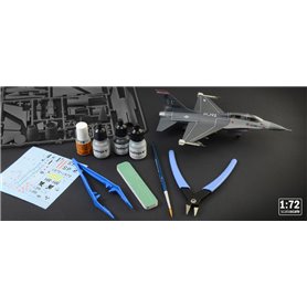 Italeri 1:72 F-16 C/D Night Falcon - COMPLETE SET FOR MODELING - z farbami