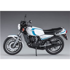 Hasegawa 21515-BK15 Yamaha RZ350 (4U0) (1981)