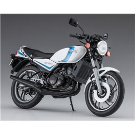 Hasegawa 21515-BK15 Yamaha RZ350 (4U0) (1981)