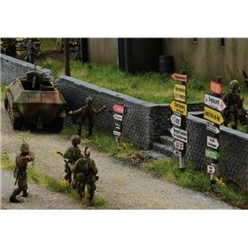 Italeri 1:72 BATTLESET: BATTLE OF NORMANDY SAINTE-MERE-EGLISE 6 JUNE 1944