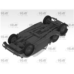 ICM 35542 Typ 320 (W142) Soft Top WWII German Staff Car