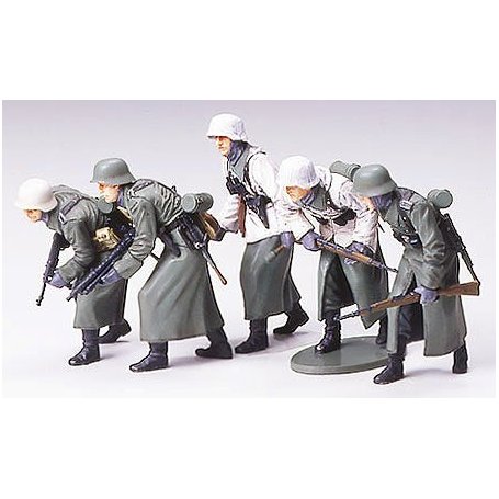 Tamiya 1:35 German assault infantry | 5 figurines |