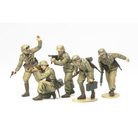 Tamiya 1:35 German Afrika Korps infantry | 5 figurines |
