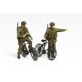 Tamiya 1:35 British paratroopers w/bicycles | 2 figurines |