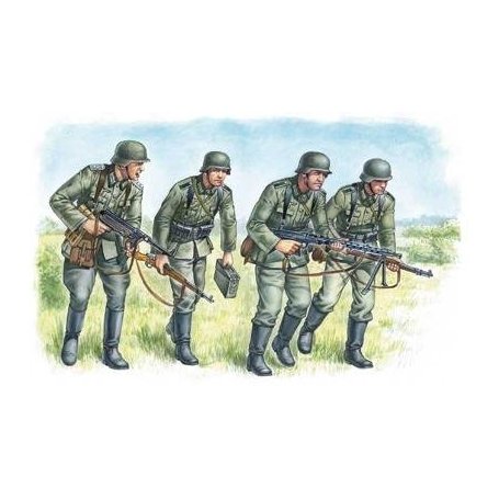 MB 1:35 Panzergrenadiers 1939-1942 | 4 figurines | 