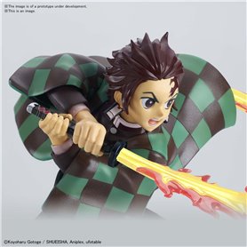 Bandai 61672 MODEL KIT DEMON SLAYER KAMADO TANJIRO HINOKAMI KA GUN61672