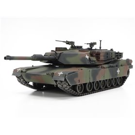 Tamiya 1:35 M1A1 Abrams Tank - UKRAINE