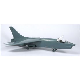 Sword 1:72 RF-8G - PHOTO-RECON CRUSADER OVER VIETNAM