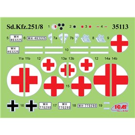 ICM 1:35 Sd.Kfz.251/8 Ausf.A Krankenpanzerwagen