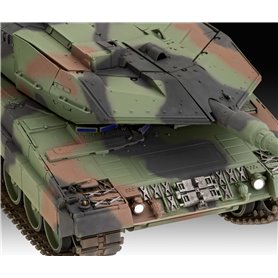 Revell 03342 1/35  Leopard 2 A6M+