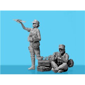 ICM 1:35 WAR HAS NO GENDER - FEMALE SERVICEMAN OF THE ARMED FORCES OF UKRAINE