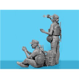 ICM 1:35 WAR HAS NO GENDER - FEMALE SERVICEMAN OF THE ARMED FORCES OF UKRAINE