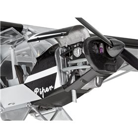 Revell 63835 1/32 Model Set Sports Plane - MODEL SET z farbami