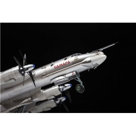 Zvezda 1:72 Tupolev Tu-95MS Bear - SOVIET STRATEGIC BOMBER