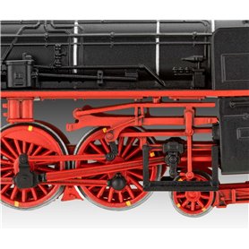 Revell 02168 1/87 S3/6 BR18 Express Locomotive with Tender