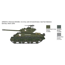 Italeri 1:56 Sherman M4A3E8 FURY