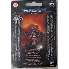 Space Marines Lieutenant With Storm Shield