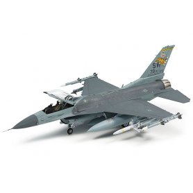 Tamiya 1:72 Lockheed Martin F16CJ BI.50