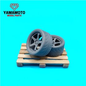 Yamamoto YMPRIM21 Advan Racing GT 4 18" + Tyres