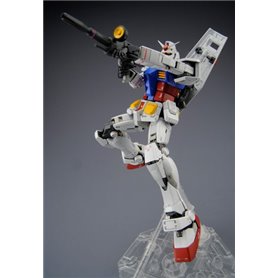 Bandai 61610 MG 1/100 RX-78-2 GUNDAM VER.3.0 BL GUN61610