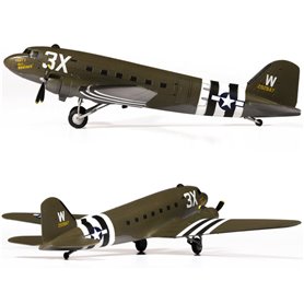 ACADEMY 12633 USAAF C-47 Skytrain - 1:144
