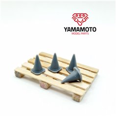 Yamamoto 1:24 Pachołki 1